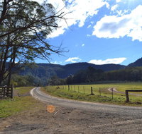 Lemon Tree Cottage - Bendeela - Whitsundays Accommodation