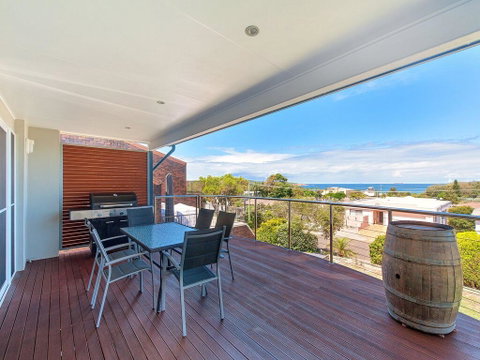 Lentara Dream @ Fingal Bay - Whitsundays Accommodation 2