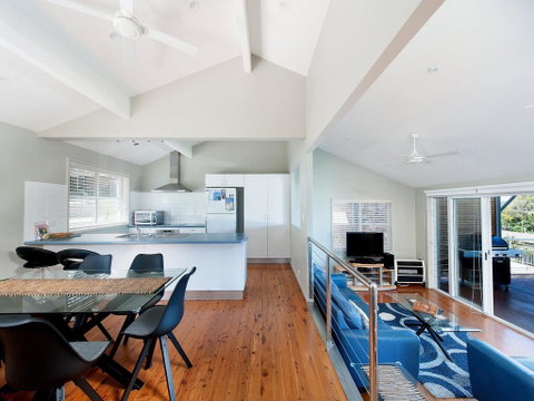 Lentara Dream @ Fingal Bay - Whitsundays Accommodation 1