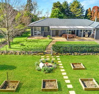 Lilyview Cottage - Robertson - Whitsundays Accommodation