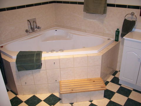 Limestone View Naracoorte - Whitsundays Accommodation 3