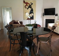 Linda's Cottage  the Hunter - Whitsundays Accommodation