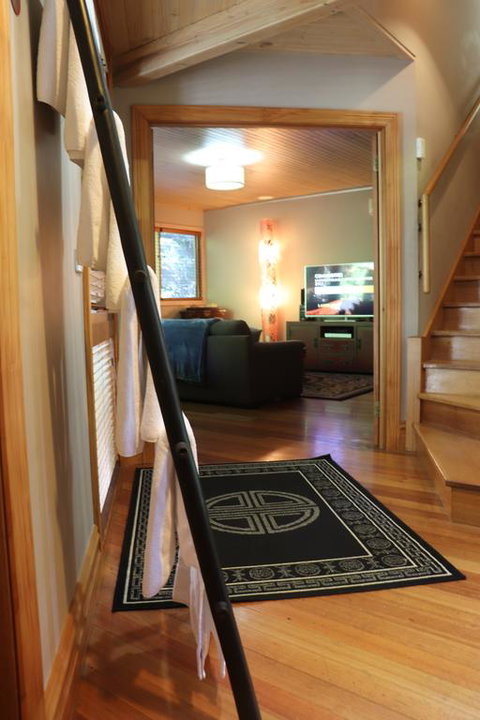 Linden Gardens Rainforest Retreat - Whitsundays Accommodation 2