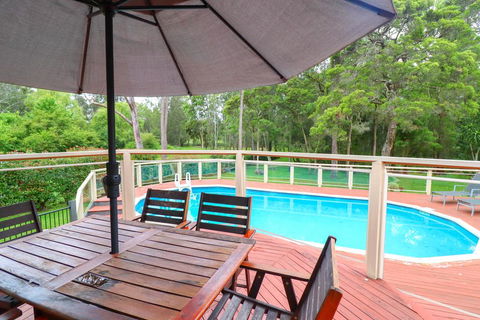 Lumeah House - Whitsundays Accommodation 0