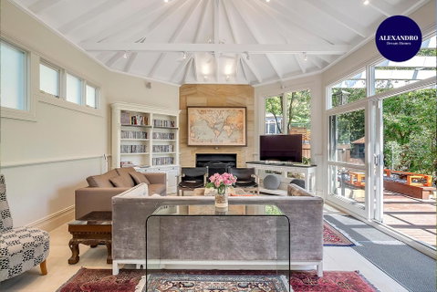 Luxe Mountain Retreat - Katoomba - 4 Bed & Bath - Whitsundays Accommodation 0
