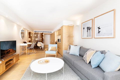 LUXE PACIFIC BONDI BEACH - Whitsundays Accommodation 1