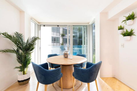 LUXE PACIFIC BONDI BEACH - Whitsundays Accommodation 3