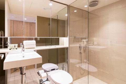 LUXE PACIFIC BONDI BEACH - Whitsundays Accommodation 2