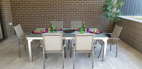 Luxurious Tranquil House Near Parramatta River Perfect For Large Group Retreat - Whitsundays Accommodation 3