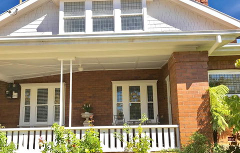 LUXURY IN THE ABSOLUTE HEART OF THE CBD - Whitsundays Accommodation 1