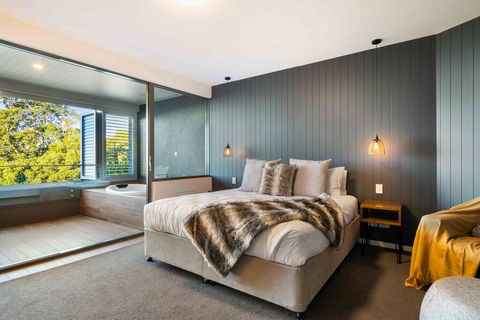 Luxury Spa Retreat With Ocean And Hinterland Views - Whitsundays Accommodation 0
