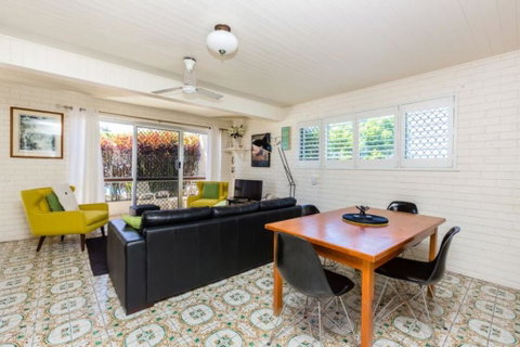 Lyrona - 3/35 Avocet Parade - Whitsundays Accommodation 2