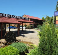 Maclin Lodge Motel - Whitsundays Accommodation