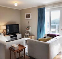 Magic Beach Cottage - Whitsundays Accommodation