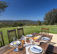 Magic Mountain at Smiths Lake - Whitsundays Accommodation