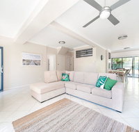 Magnolias  Fingal Bay - Whitsundays Accommodation