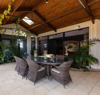 Maidstone Executive Residence - Whitsundays Accommodation