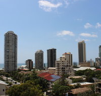 Main Beach Apartment at The Meriton - Whitsundays Accommodation