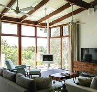 Maldon Views - Whitsundays Accommodation