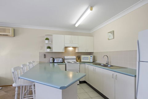 Malibu Magic Bawley Point - Whitsundays Accommodation 1