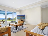 Mamorhomy - beachfront spacious apartment