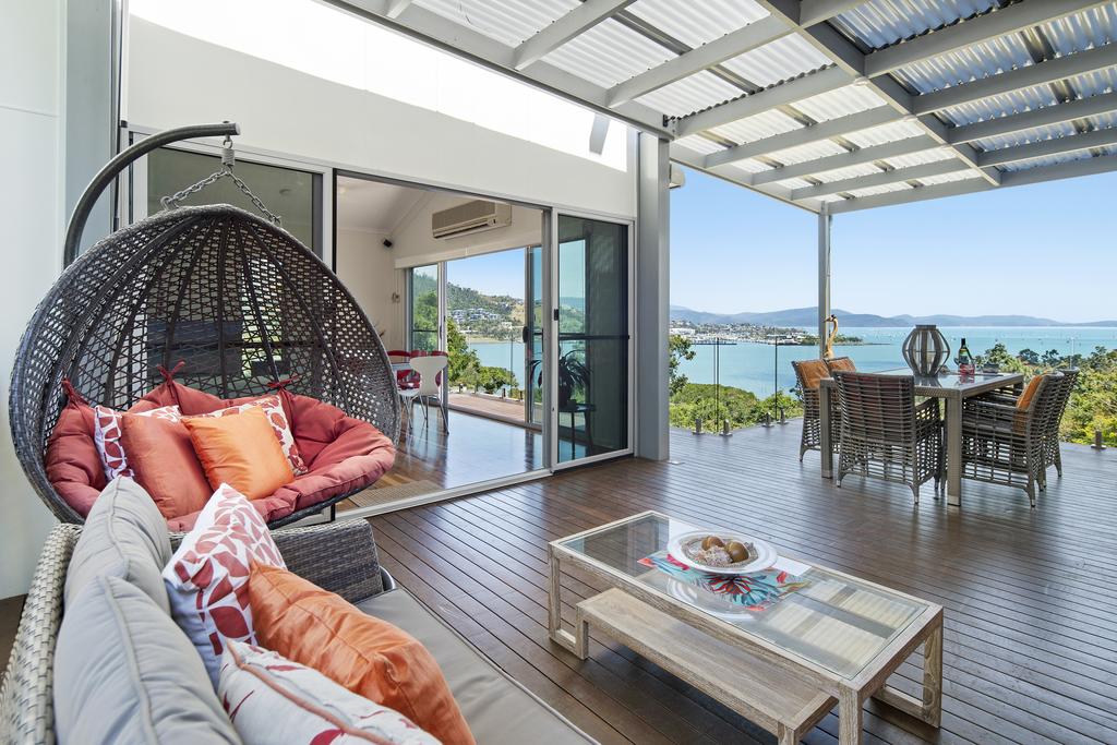 Mandalay QLD Whitsundays Accommodation