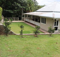 Mapleton Falls Farm House - Whitsundays Accommodation