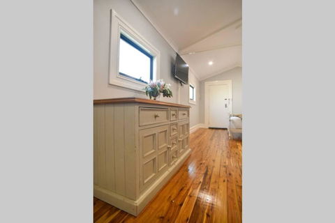 Mar Q Apartment - Whitsundays Accommodation 3