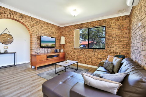 Maria's Beach House - Pet Friendly - Whitsundays Accommodation 2