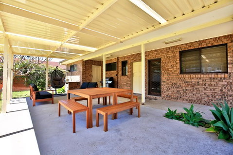 Maria's Beach House - Pet Friendly - Whitsundays Accommodation 1