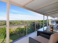 Marilyn's - 180 degree views of Jervis Bay
