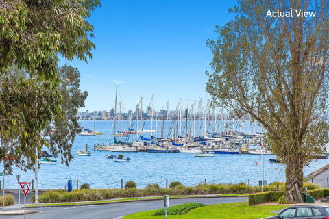Melbourne Holiday Apartments Williamstown - Whitsundays Accommodation 1