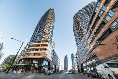 Melbourne Private Apartments - Collins Street Waterfront, Docklands - Whitsundays Accommodation 0