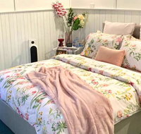 Meraki House Wangaratta CBD Location - Whitsundays Accommodation