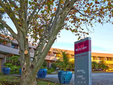Mercure Charlestown - Whitsundays Accommodation 0