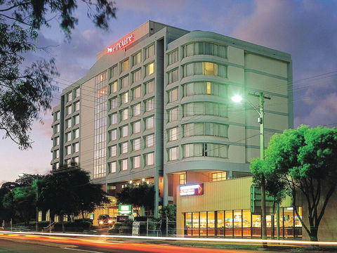 Mercure Sydney Parramatta - Whitsundays Accommodation 0