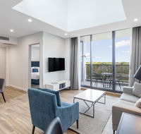 Meriton Suites Coward Street Mascot - Whitsundays Accommodation