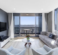 Meriton Suites Southport - Whitsundays Accommodation