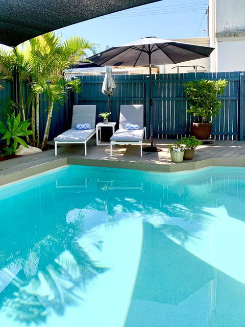 Mermaid Beach House - Whitsundays Accommodation 3