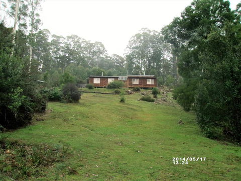 Minnow Cabins Lower Beulah - Whitsundays Accommodation 0