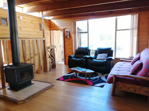Minnow Cabins Lower Beulah - Whitsundays Accommodation 2