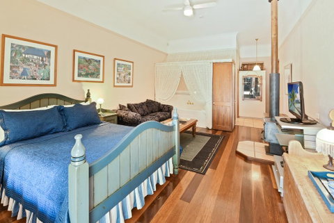 Montville Boutique BnB - Whitsundays Accommodation 2