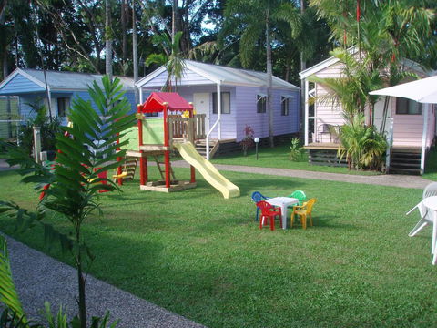Mossman Motel Holiday Villas - Whitsundays Accommodation 1
