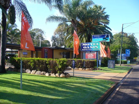 Motel Oasis - Whitsundays Accommodation 2