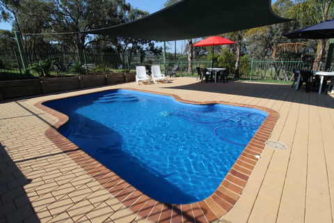 Motel Views Yackandandah - Whitsundays Accommodation 0