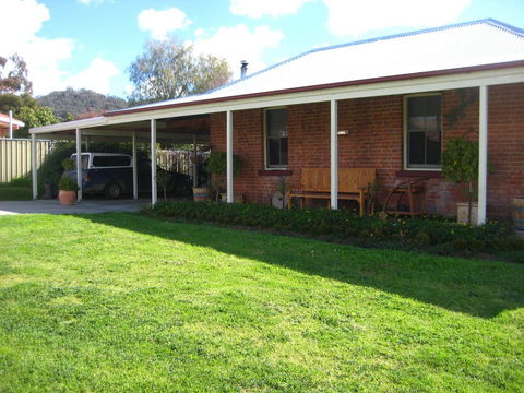 Mudgee Bed And Breakfast - Whitsundays Accommodation 2