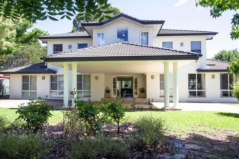 Mudgee Country Grandeur Home - Whitsundays Accommodation 0
