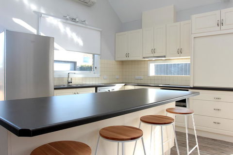 Murray's Place On Pakenham - Whitsundays Accommodation 3