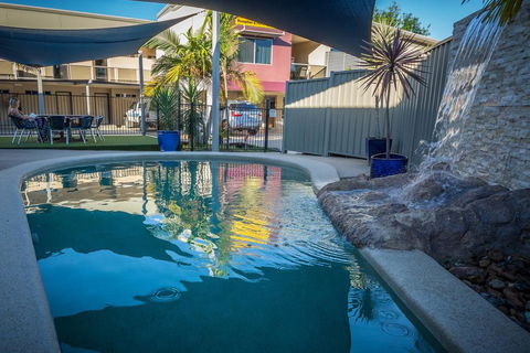 Nambour Heights Motel - Whitsundays Accommodation 2