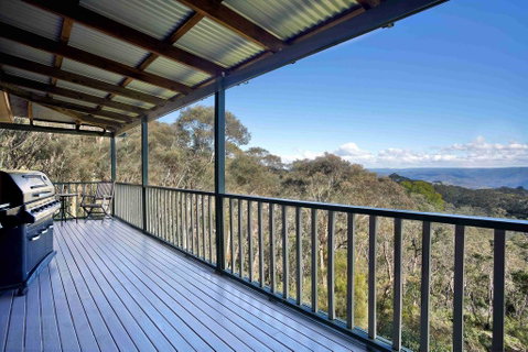 Narrow Neck Lodge - Whitsundays Accommodation 2